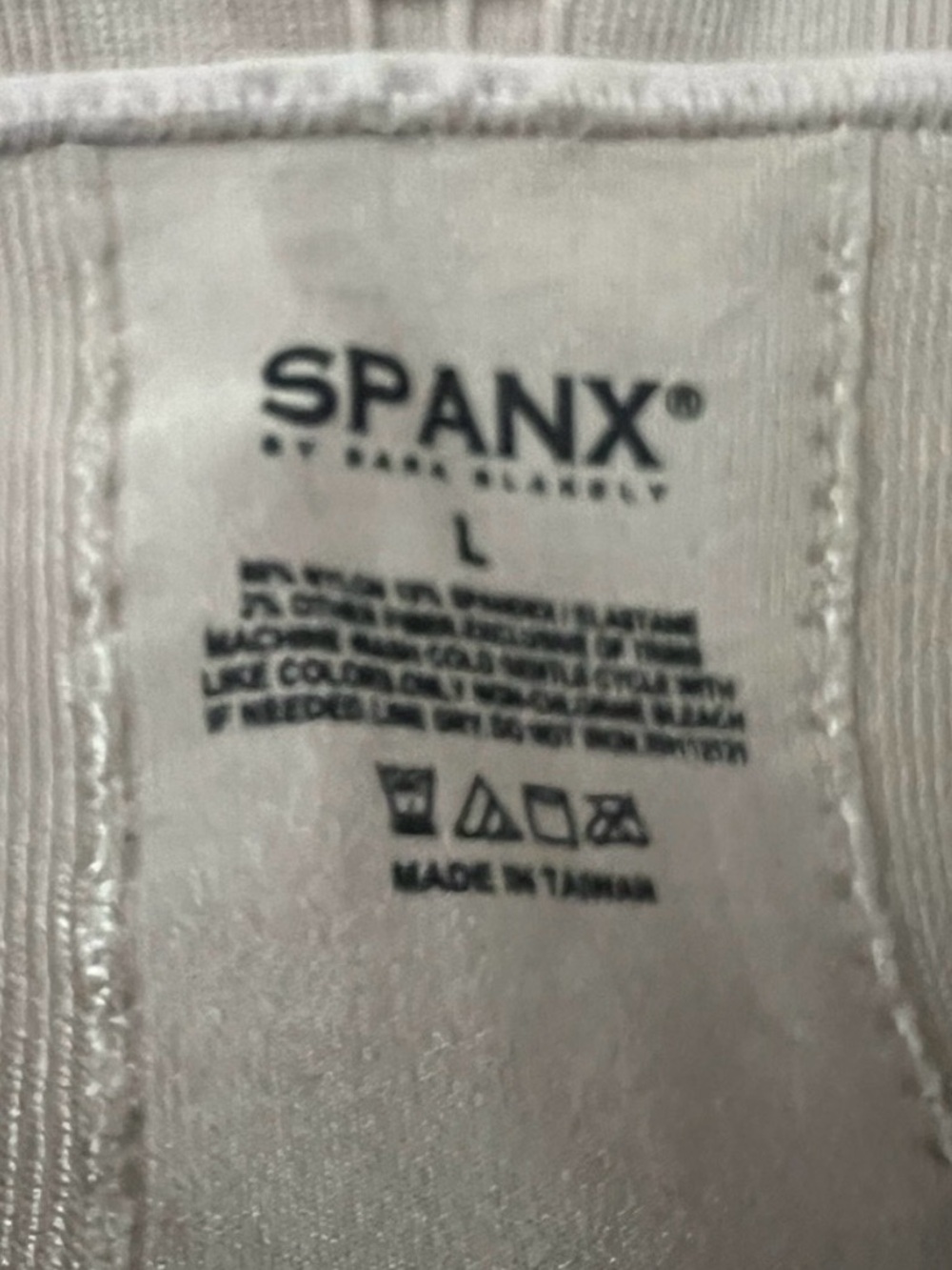 Spanx OnCore high waisted mid thigh shapewear - Picture 8 of 8